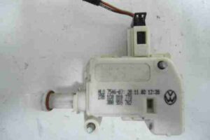 Изображение товара 24183 - 00024183 motorchik lyuchka benzobaka Toyota Carina E