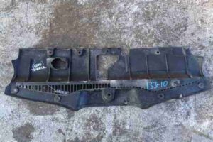 Изображение товара 24709 - 00024709 deflektor radiatora Peugeot 306 1
