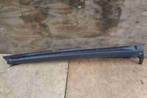 Изображение товара 24834 - 00024834 porog plastikovyj pravyj Volvo XC70 1