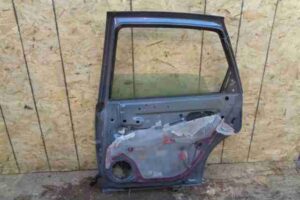 Изображение товара 25117 - 00025117 dver zadnyaya pravaya Mazda 5 3