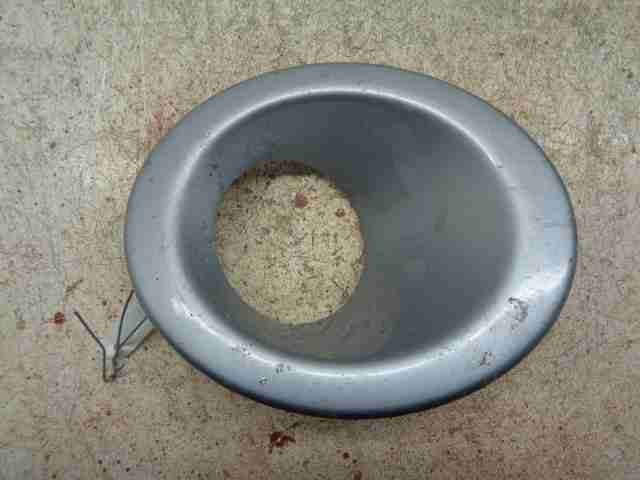 Изображение товара 210038 - 00025222 zaglushka (reshetka) v bamper Audi A8