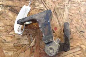 Изображение товара 25344 - 00025344 petlya dveri zadnyaya 