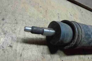 Изображение товара 18039 - 00025425 amortizator zadnij levyj SEAT Leon 2