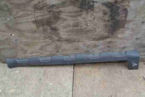 Изображение товара 25527 - 00025527 porog plastikovyj levyj Peugeot 406