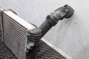 Изображение товара 25541 - 00025541 radiator interkulera Toyota Matrix 1