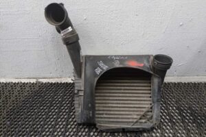 Изображение товара 25541 - 00025541 radiator interkulera Toyota Matrix 3