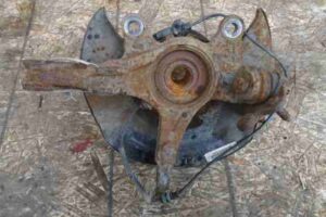 Изображение товара 25612 - 00025612 kulak povorotnyj levyj Renault Sandero