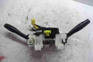 Изображение товара 25685 - 00025685 pereklyuchatel podrulevoj (strekoza) Isuzu Rodeo 2