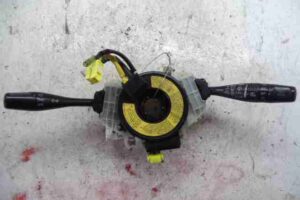 Изображение товара 25685 - 00025685 pereklyuchatel podrulevoj (strekoza) Isuzu Rodeo