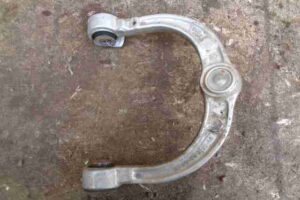 Изображение товара 25713 - 00025713 rychag perednij pravyj verkhnij Ford Escort 3