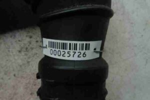Изображение товара 25726 - 00025726 patrubok vozdushnogo filtra Fiat Brava 1