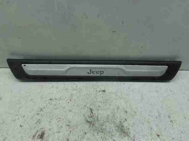 Изображение товара 25867 - 00025867 nakladka na porog Hyundai H1