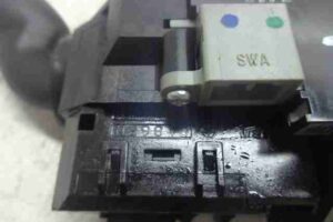 Изображение товара 26076 - 00026076 pereklyuchatel podrulevoj (strekoza) Renault Sandero 1