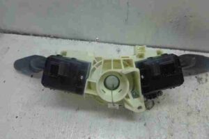 Изображение товара 26356 - 00026356 pereklyuchatel podrulevoj (strekoza) Renault Sandero 3