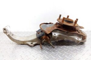 Изображение товара 26713 - 00026713 kulak povorotnyj levyj Toyota Hiace 2