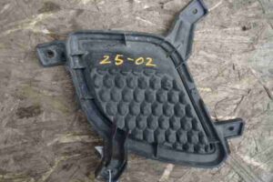 Изображение товара 26909 - 00026909 zaglushka (reshetka) v bamper Mercedes CLA 1