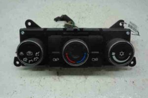 Изображение товара 26946 - 00026946 pereklyuchatel otopitelya Opel Omega