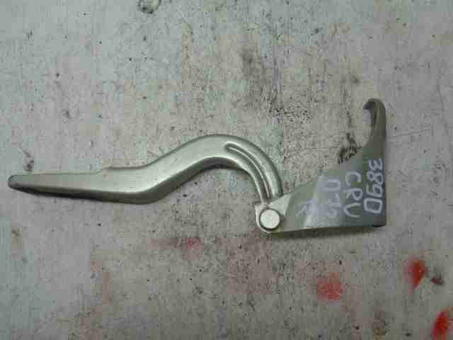 Изображение товара 26985 - 00026985 petlya kapota pravaya Renault Sandero