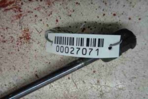 Изображение товара 27071 - 00027071 amortizator kryshki bagazhnika 2