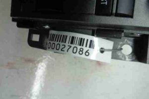 Изображение товара 27086 - 00027086 magnitola Opel Omega 1