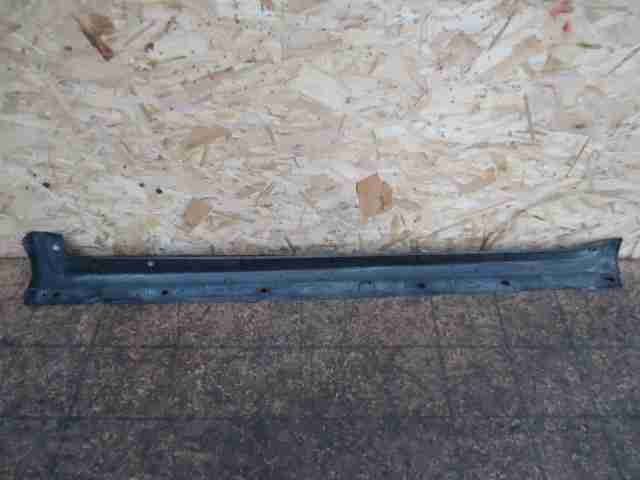 Изображение товара 27106 - 00027106 porog plastikovyj pravyj Peugeot 306