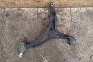 Изображение товара 27113 - 00027113 rychag perednij levyj nizhnij Ford Transit Connect 3