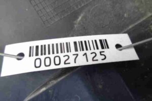 Изображение товара 27125 - 00027125 kozhukh zamka kapota Renault Sandero 1