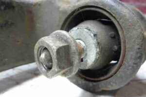 Изображение товара 27195 - 00027195 rychag perednij pravyj nizhnij Toyota Corolla 3
