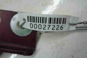 Изображение товара 27226 - 00027226 petlya kapota levaya Opel Omega 1