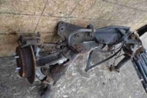 Изображение товара 27331 - 00027331 balka zadnyaya Renault Sandero 1