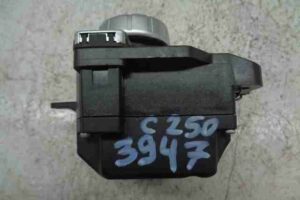 Изображение товара 27387 - 00027387 dzhojstik upravleniya multimedia Honda Ridgeline 1