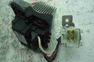 Изображение товара 27505 - 00027505 rezistor otopitelya Peugeot 107 3