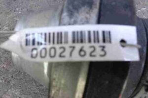 Изображение товара 27623 - 00027623 poluos perednyaya levaya Toyota Corolla Matrix 2