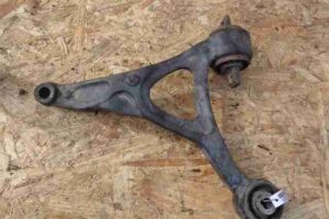 Изображение товара 27670 - 00027670 rychag perednij levyj nizhnij Volvo V50 2
