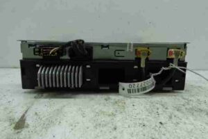 Изображение товара 27720 - 00027720 blok upravleniya priema signala magnitoly 3