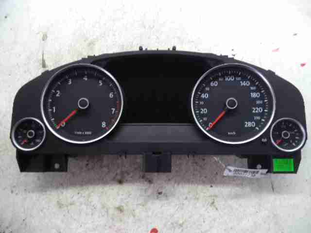 Изображение товара 27738 - 00027738 schitok priborov Toyota Corolla Verso