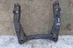 Изображение товара 27755 - 00027755 balka perednyaya Mazda Millenia