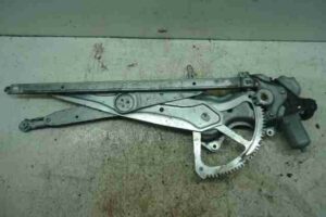 Изображение товара 27826 - 00027826 steklopodemnik zadnij levyj 