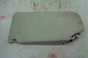 Изображение товара 27893 - 00027893 kozyrek solntsezaschitnyj Audi Q7 1