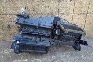 Изображение товара 27972 - 00027972 korpus otopitelya Pontiac Vibe 1