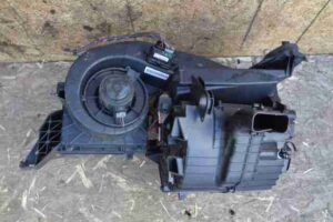 Изображение товара 27972 - 00027972 korpus otopitelya Pontiac Vibe 3