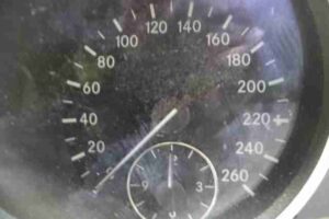 Изображение товара 28046 - 00028046 schitok priborov Ford Escort 2