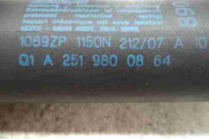 Изображение товара 28124 - 00028124 amortizator kryshki bagazhnika Ford Transit Connect