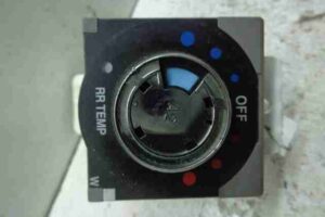 Изображение товара 28232 - 00028232 pereklyuchatel otopitelya Volkswagen Amarok