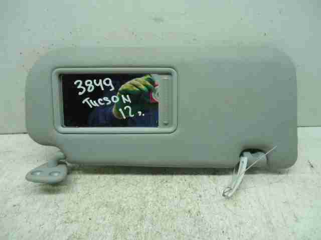 Изображение товара 28361 - 00028361 kozyrek solntsezaschitnyj Mercedes CLA