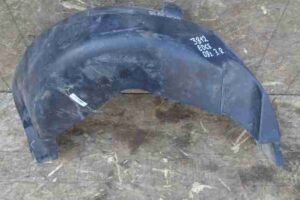 Изображение товара 28390 - 00028390 podkrylok zadnij pravyj Ford Kuga 1