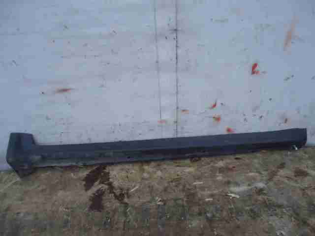 Изображение товара 28688 - 00028688 porog plastikovyj levyj Peugeot 306