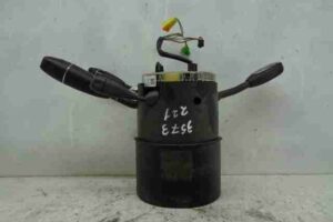 Изображение товара 29107 - 00029107 pereklyuchatel podrulevoj (strekoza) Ford Scorpio 1