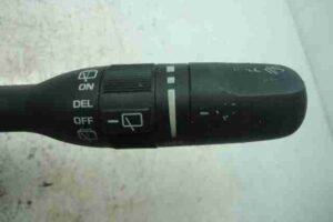 Изображение товара 29335 - 00029335 pereklyuchatel podrulevoj (strekoza) Peugeot 207 3