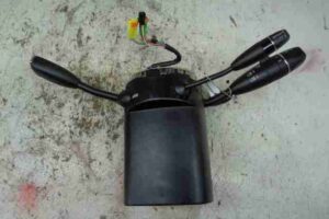 Изображение товара 29444 - 00029444 pereklyuchatel podrulevoj (strekoza) Ford Transit Connect 3